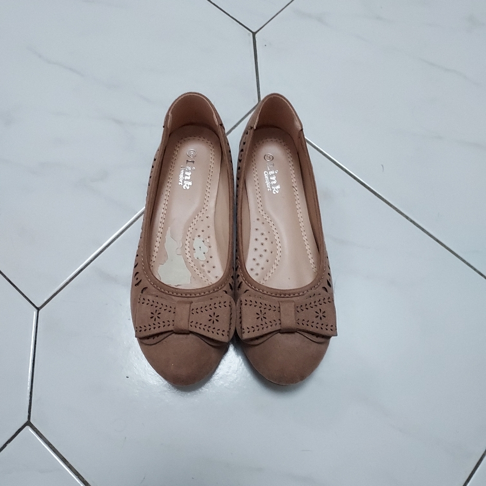 Link Tan Girls Flats with Bow Accent Size 3